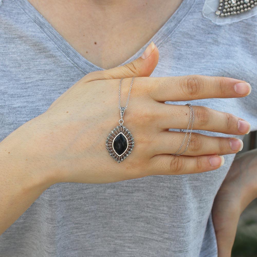 925 K Silver Women's on Oltu Stone Necklace