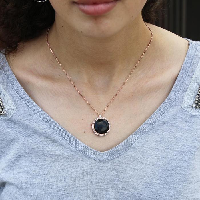 Renkli Yuvarlak Model Gümüş Ve Oltu Taşlı Kolye