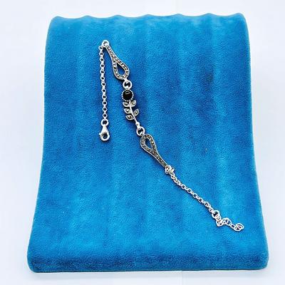 Gül Model Oltu Taşı İşçilikli 925 Ayar Gümüş Bileklik