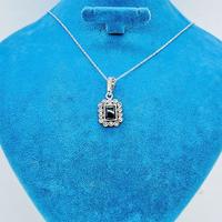 Kare Model Oltu Taşı İşçilikli 925 Ayar Gümüş Kolye