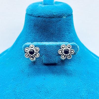 Papatya Margazit ve Oltu Taşı İşçilikli 925 Ayar Gümüş Küpe