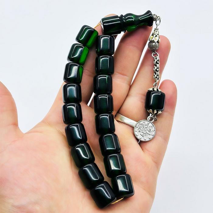 Şeffaf Koyu Yeşil Renkte Efe Maskot Sıkma Ateş Kehribar Tesbih