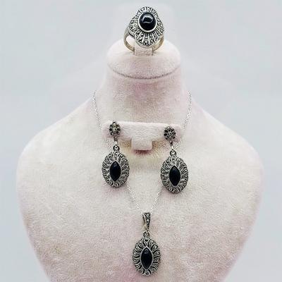  Oltu Taşı İşçilikli 925 Ayar Gümüş Kolye Küpe Yüzük Set