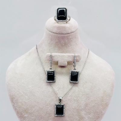  Oltu Taşı İşçilikli 925 Ayar Gümüş Kolye Küpe Yüzük Set