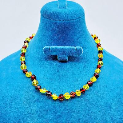 Çift Renkli Orijinal Damla Kehribar Bebek Kolye