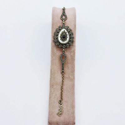 Damla Model 925 Ayar Gümüş Sedef ve Oltu taşı Bileklik 