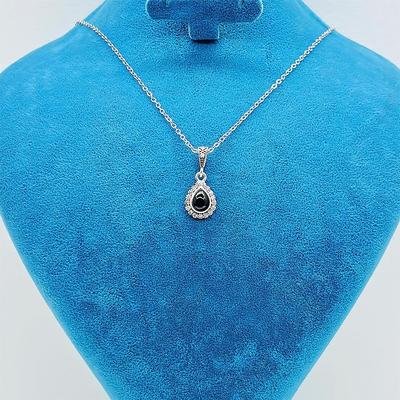 Damla Model Oltu Taşı İşçilikli 925 Ayar Gümüş Kolye