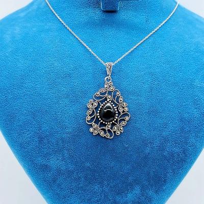 Damla Model Oltu Taşı Tasarım İşçilikli 925 Ayar Gümüş Kolye