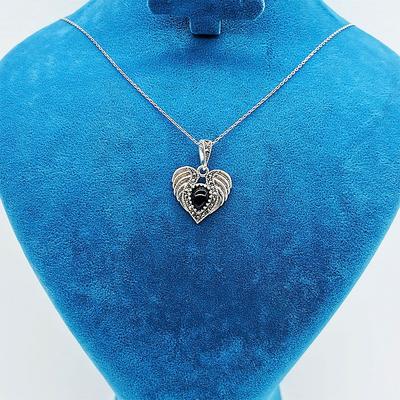 Melek Kanatları Model Oltu Taşı İşçilikli 925 Ayar Gümüş Kolye