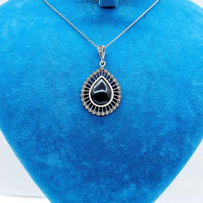 Oltu Taşı İşçilikli 925 Ayar Gümüş Kolye