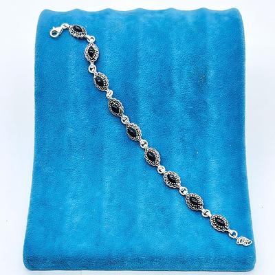 Oltu Taşı Tasarım İşçilikli 925 Ayar Gümüş Bileklik