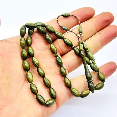 Usta İşçilikli Arpa Kesim Yeşil Pelesenk Ağacı Tesbih