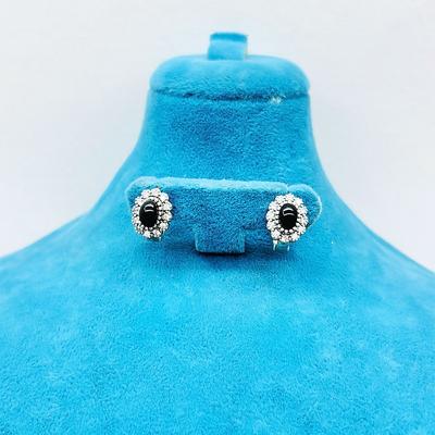 Zirkon ve Oltu Taşı Tasarım İşçilikli 925 Ayar Gümüş Kadın Küpe